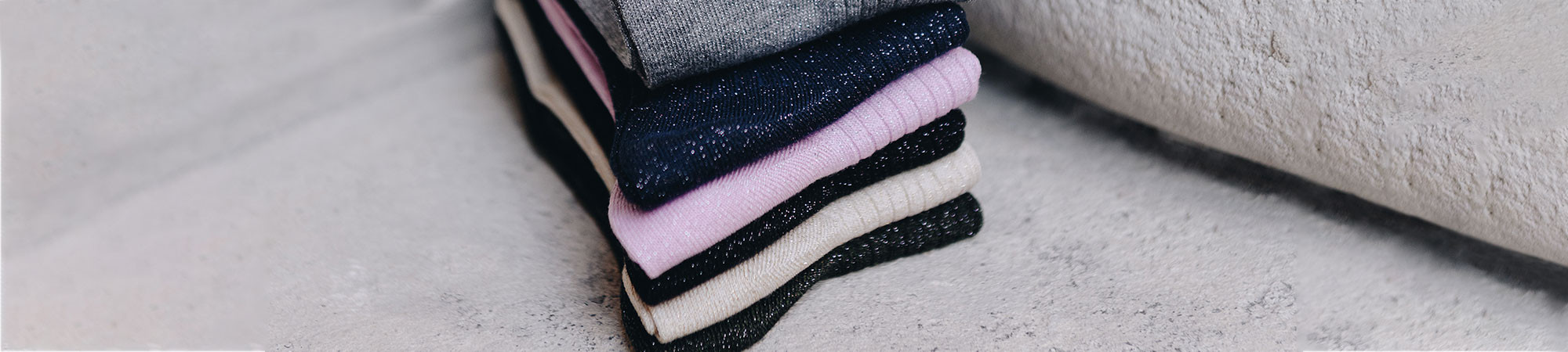 Women’s Socks – Comfort & Style | Emling